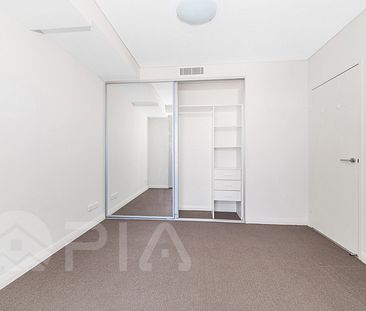 Entry via Block C,As new 1-bedroom modern apartment now for lease - Photo 2