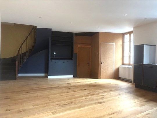 Location Appartement 3 pièces 75m² BAGNERES DE BIGORRE 65200 - Photo 1