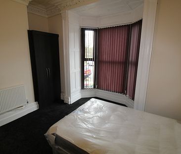 8 Broadgate, Room 1, Preston - Photo 2