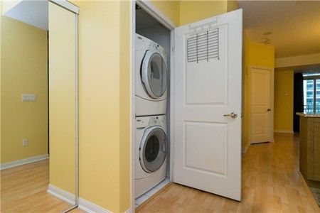 For Lease - 628 Fleet Street Unit# 302, Toronto, Ontario - Photo 3