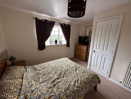 Fisher Close, Sutton-in-Ashfield, NG17 - Photo 2