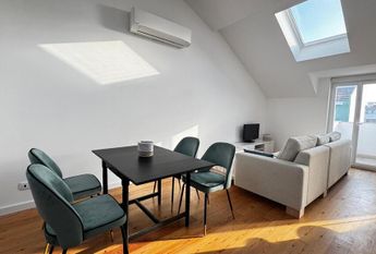 1 Bedroom Apartment with a view, Lapa, Lisboa