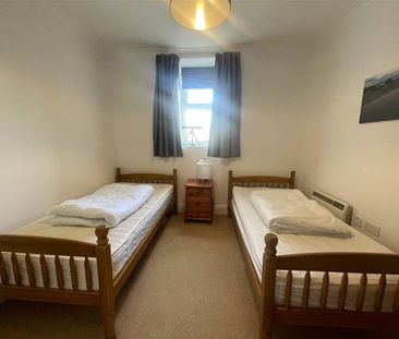 3 bedroom apartment to rent - Photo 4