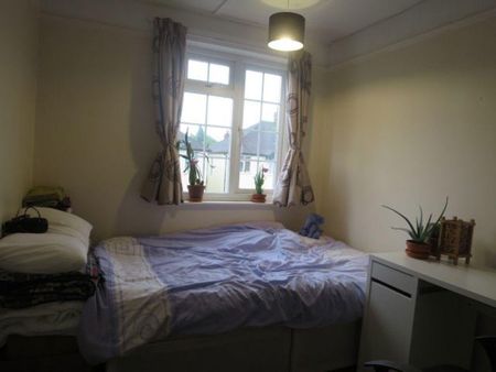 4 bedroom house to rent - Photo 3