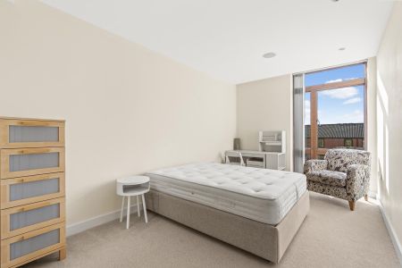 Pulse Apartments, Lymington Road, London NW6 - Photo 5