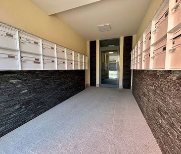 Moderno 2.5 locali ampia metratura con lavatrice privata - Foto 3