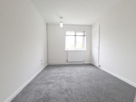 2 bedroom maisonette to rent - Photo 5