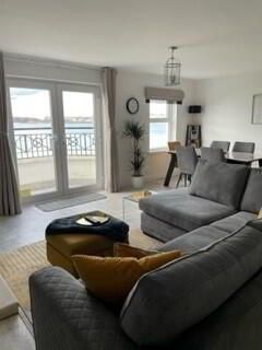 47 West Strand Avenue, Portrush, BT56 8FD - Photo 1