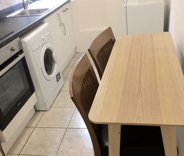 1 Bed Flat, Caledonian Road, N1 - Photo 4