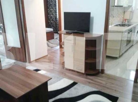 Apartament de inchiriat 3 camere, 50 mp, zona Casa Radio - Photo 1