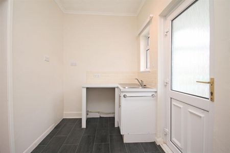 Irene Terrace, Langley Park - Photo 5