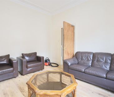 Cardigan Terrace, Heaton, Newcastle Upon Tyne - Photo 2