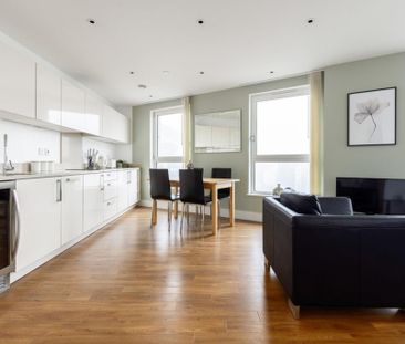 2 bedroom flat to rent - Photo 1