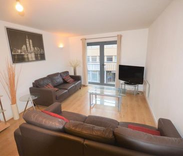 2 bedroom apartment to rent The Chimes, 18 Vicar Lane, Sheffield, S1 - Photo 3