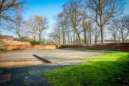 1 bedroom ground floor flat to rent - Photo 5