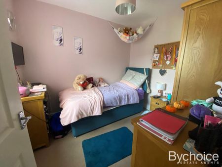 2 bedroom bungalow to rent - Photo 2