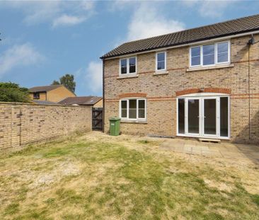 3 bedroom semi-detached house to rent - Photo 4