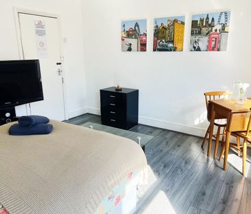 Room in a Shared House, Springbank Road, L4 - Photo 4