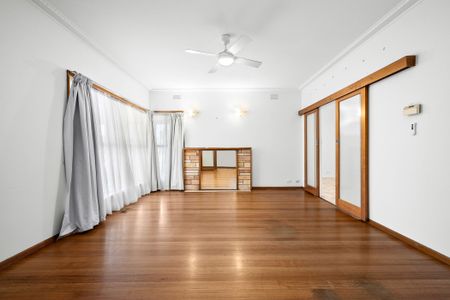 Three Bedroom Home - Large Corner Block - Photo 4