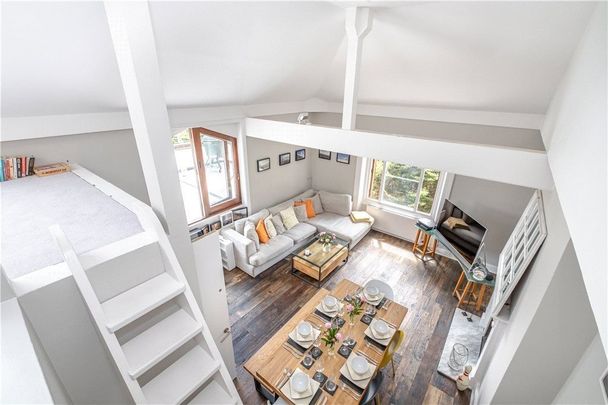 Shooters Hill Road, London, SE3 - Photo 1