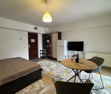 Apartament cu 1 camera mobilat lângă facultăţi Tudor V. 390EUR - Fotografie 1
