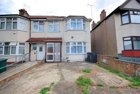 Bridgewater Road, Wembley, Middlesex, HA0 - Photo 4