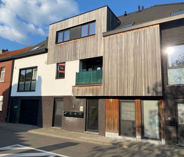 Recent (2021) luxe duplex appartement op de 1ste en 2de verdieping ... - Photo 1