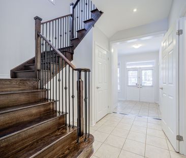 For Lease - 81 Kaitting Trail, Oakville, Ontario - Photo 6