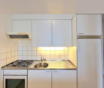 2.5 Zimmer, 59 m², 1. Stock - Photo 3