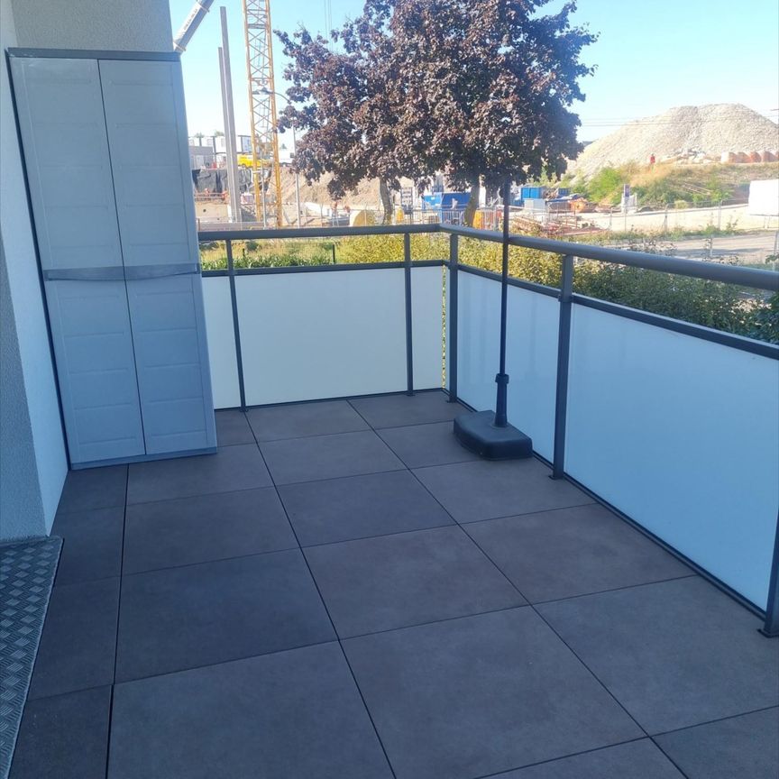 Location Appartement 48.68 M² HUNINGUE 860 € - Photo 1