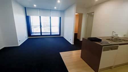 2 bed 2 bath-1062 - Photo 3