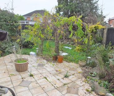 3 bedroom semi-detached house to rent - Photo 5