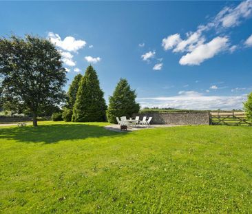 5 bedroom detached house to rent - Photo 2