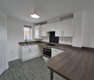 2 bedroom terraced house to rent - Photo 5