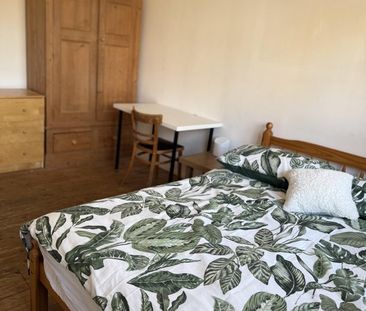 Room in a Shared House, Southmead Road, SW19 - Photo 1