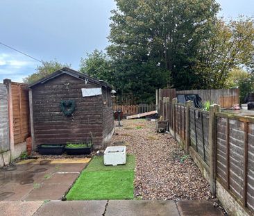 2 bedroom terraced house to rent - Photo 5