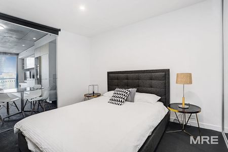 702/33 Claremont Street, South Yarra - Photo 5