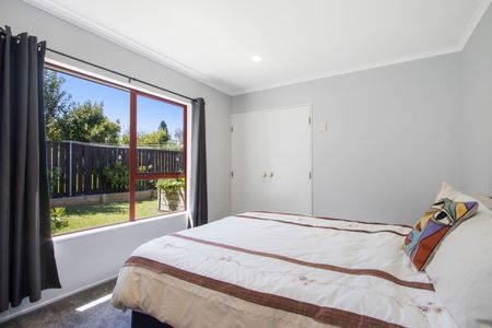 Superb Location - Waihi - Photo 2