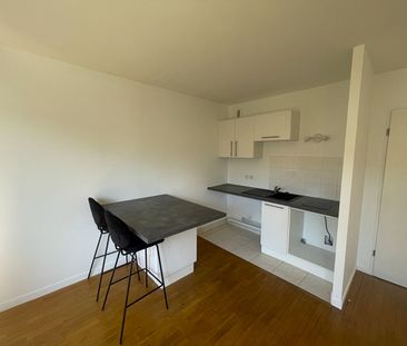Location Appartement 1 pièce 25m² - Photo 4