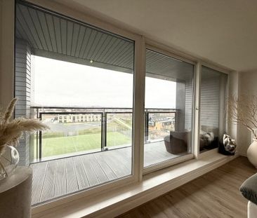 Auckland Wynd, Glasgow, G40 - Photo 2