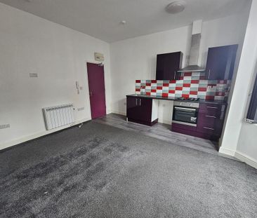 House share to rent - Photo 3