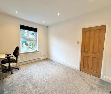 3 bedroom semi-detached house to rent - Photo 6