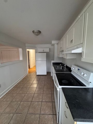 $1,550 / 1 br / 1 ba / 8.5 Ottawa St N - Photo 3