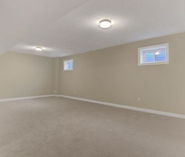 For Lease - 117 Ryan Reynolds Way, Orleans - Cumberland and Area, O... - Photo 4