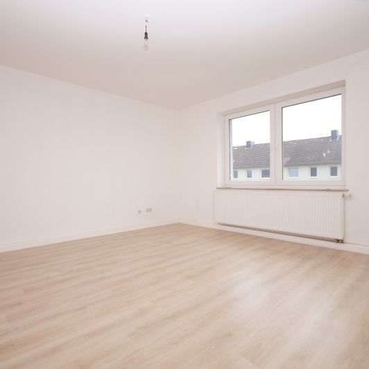 Gut geschnittene Wohnung in einem Vier-Parteinhaus - Photo 1