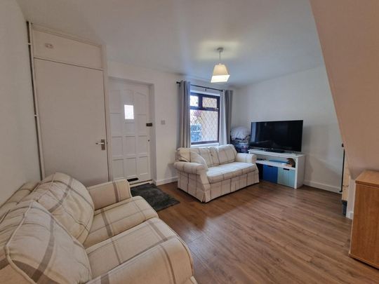 2 bedroom terraced house to rent - Photo 1