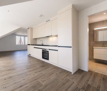 MODERNE UND GROSSZÜGIGE MAISONETTE WOHNUNG - Photo 2