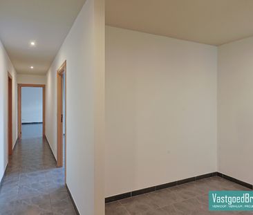 Instapklaar appartement met 3 slaapkamers en terras in hartje Zwalm - Foto 3