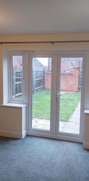 Woodlands View, Leegomery - Photo 1