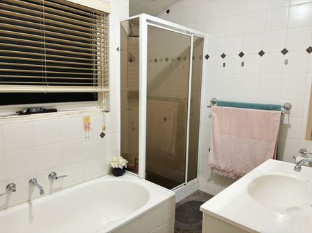 2/55 Chiswick Road Greenacre - Photo 2